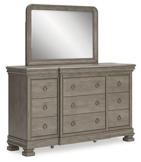 Lexorne King Sleigh Bed with Mirrored Dresser